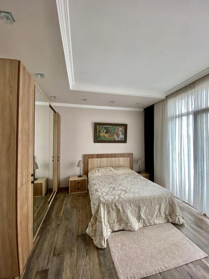Villa Old Batumi Luaran gambar