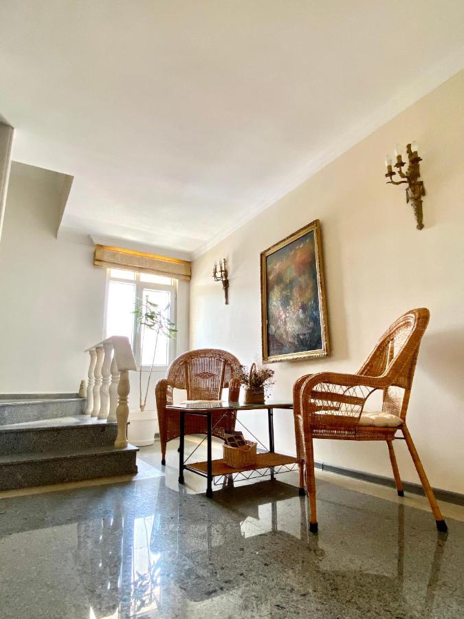 Villa Old Batumi Luaran gambar